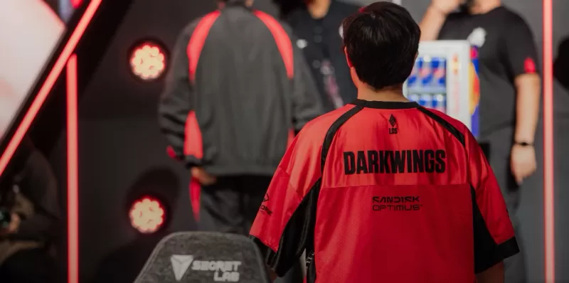 SEN DARKWINGS：“我证明了自己能够站稳脚跟……我独当一面，是一个威胁。”