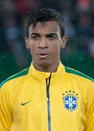 路易斯·古斯塔沃（Luiz Gustavo）照片