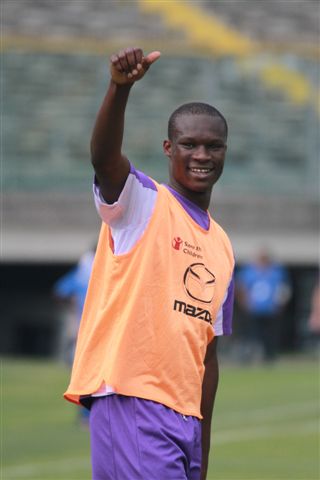 库马·巴巴卡尔（Khouma Babacar）照片