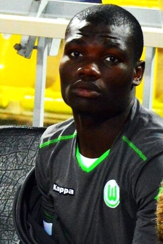 朱尼尔·马兰达（Junior Malanda）照片