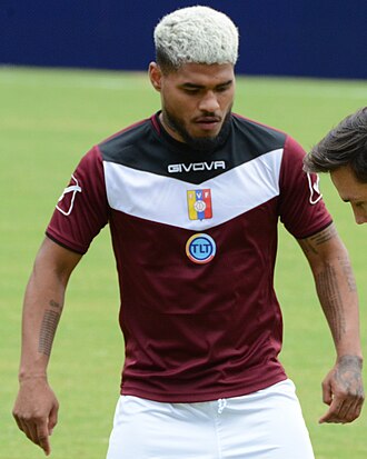 约瑟夫·马丁内斯（Josef Martínez）照片
