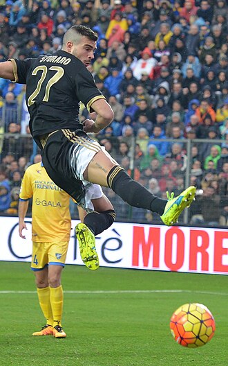 斯特法诺·斯图拉罗（Stefano Sturaro）照片