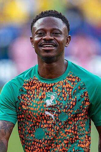 让·迈克尔·塞里（Jean Michaël Seri）照片