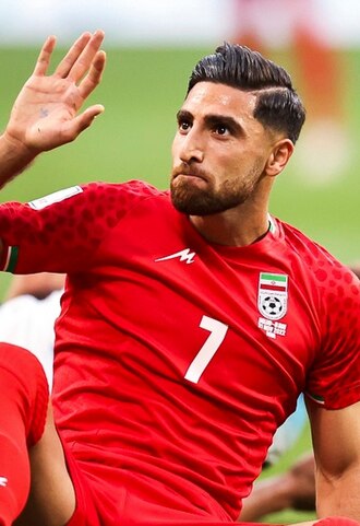 阿利雷扎·贾汉巴赫什（Alireza Jahanbakhsh）照片