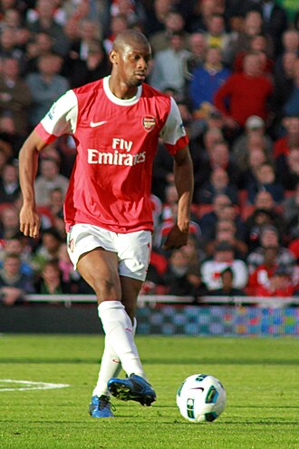 阿布·迪亚比（Abou Diaby）照片