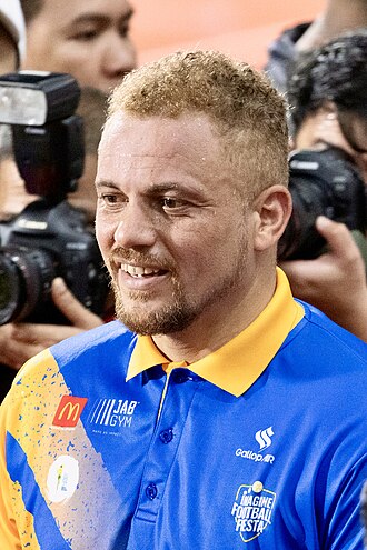 韦斯·布朗（Wes Brown）照片