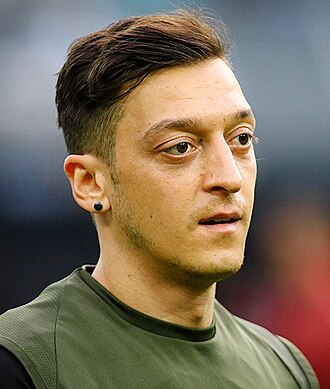 梅苏特·厄齐尔（Mesut Özil）照片