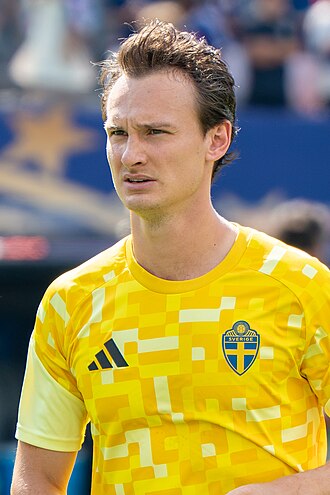 哈尔马尔·埃克达尔（Hjalmar Ekdal）照片