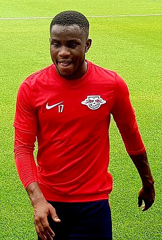 阿德莫拉·卢克曼（Ademola Lookman）照片