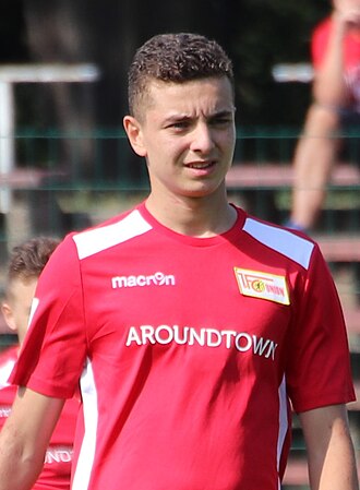 菲斯尼克·阿斯拉尼（Fisnik Asllani）照片