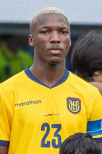 莫伊塞斯·凯塞多（Moisés Caicedo）照片