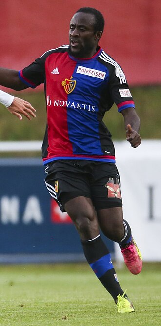 塞杜·杜姆比亚（Seydou Doumbia）照片
